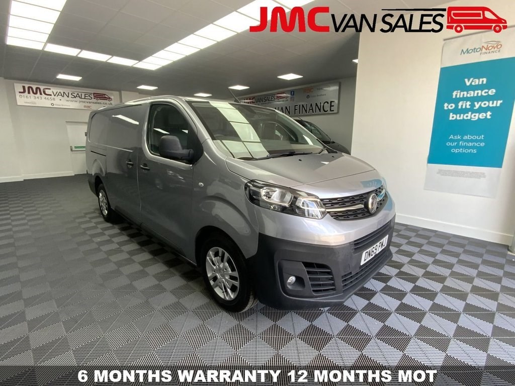 Vauxhall Vivaro Listing Image