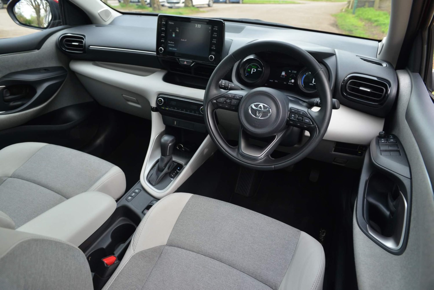 Toyota Yaris Listing Image