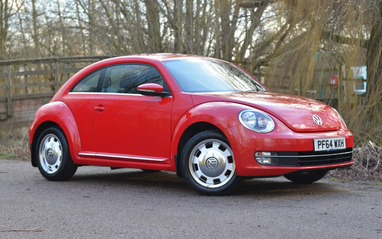Volkswagen Beetle Listing Image