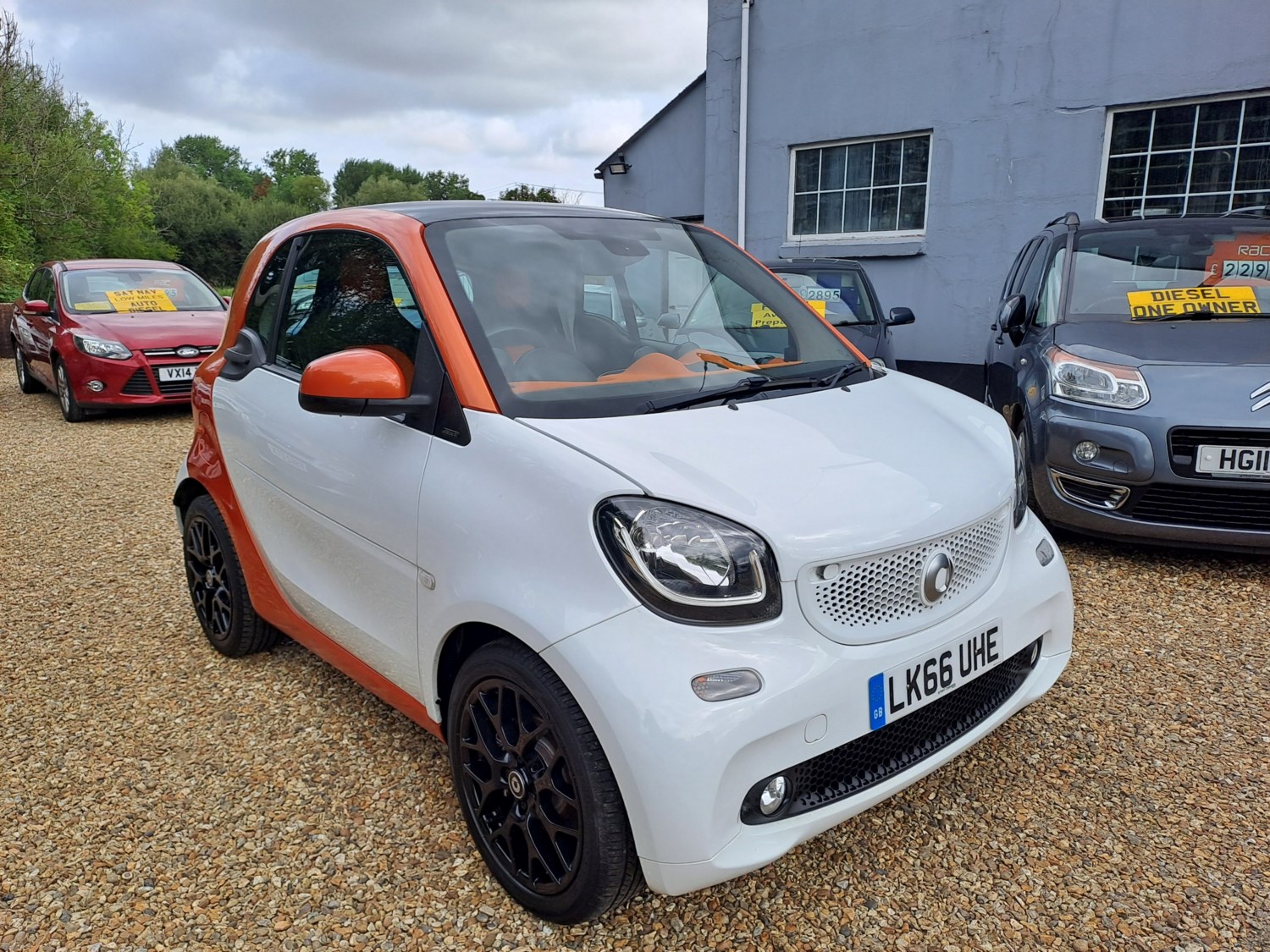 Smart fortwo Listing Image