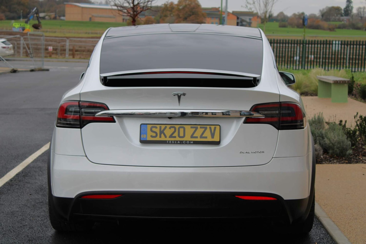 Tesla Model X Listing Image