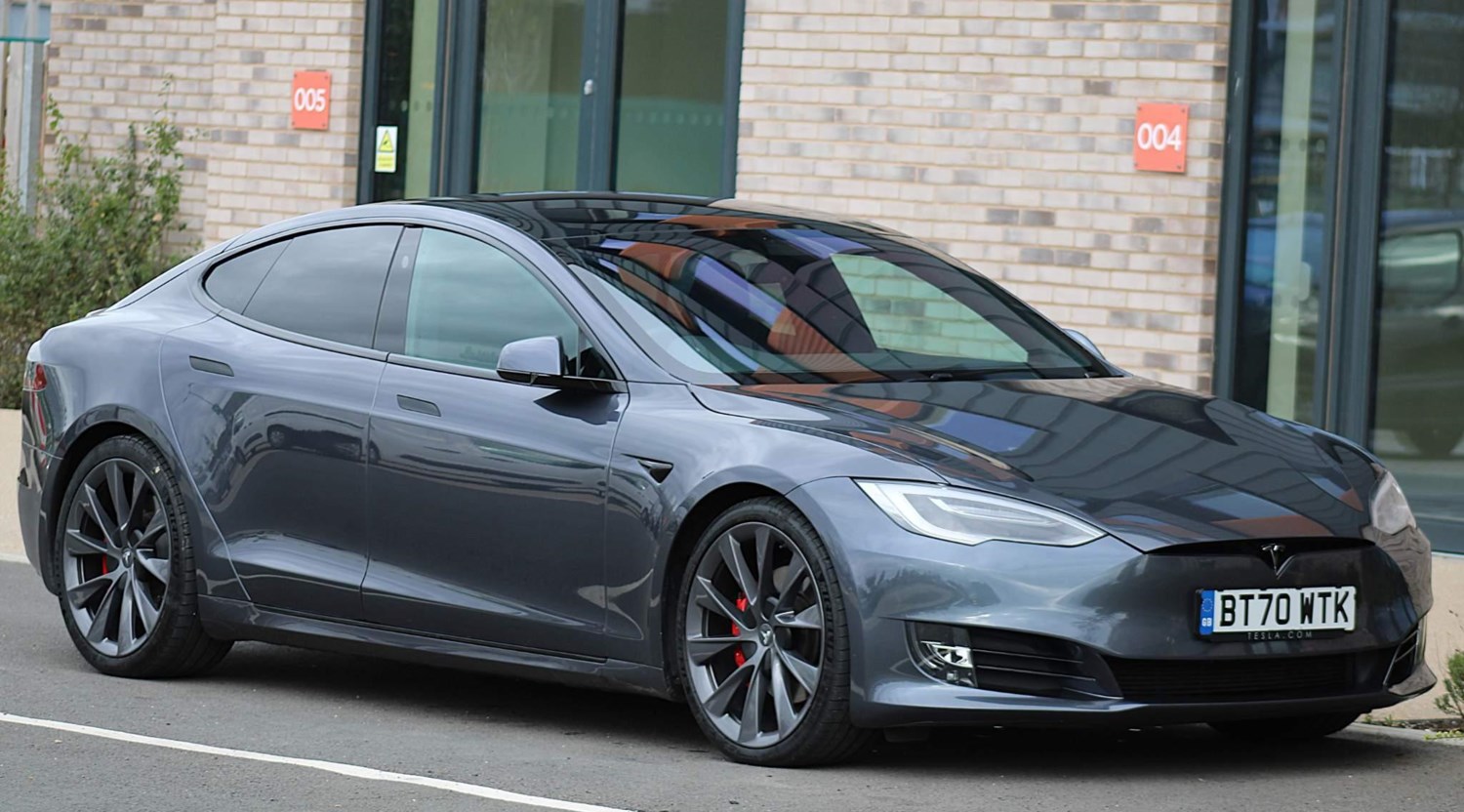 Tesla Model S Listing Image