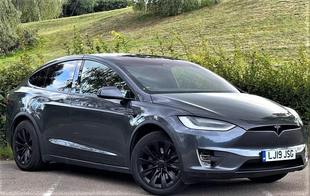 Tesla Model X Listing Image