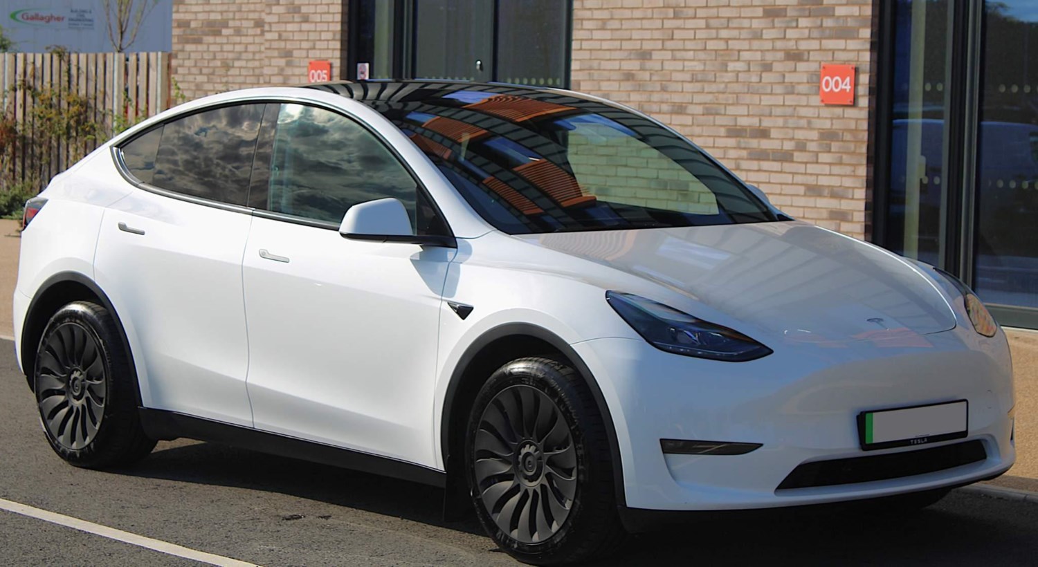 Tesla Model Y Listing Image