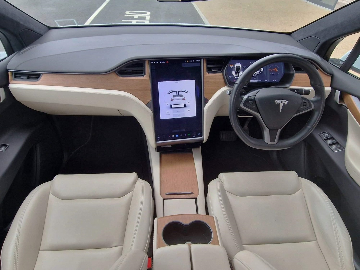 Tesla Model X Listing Image