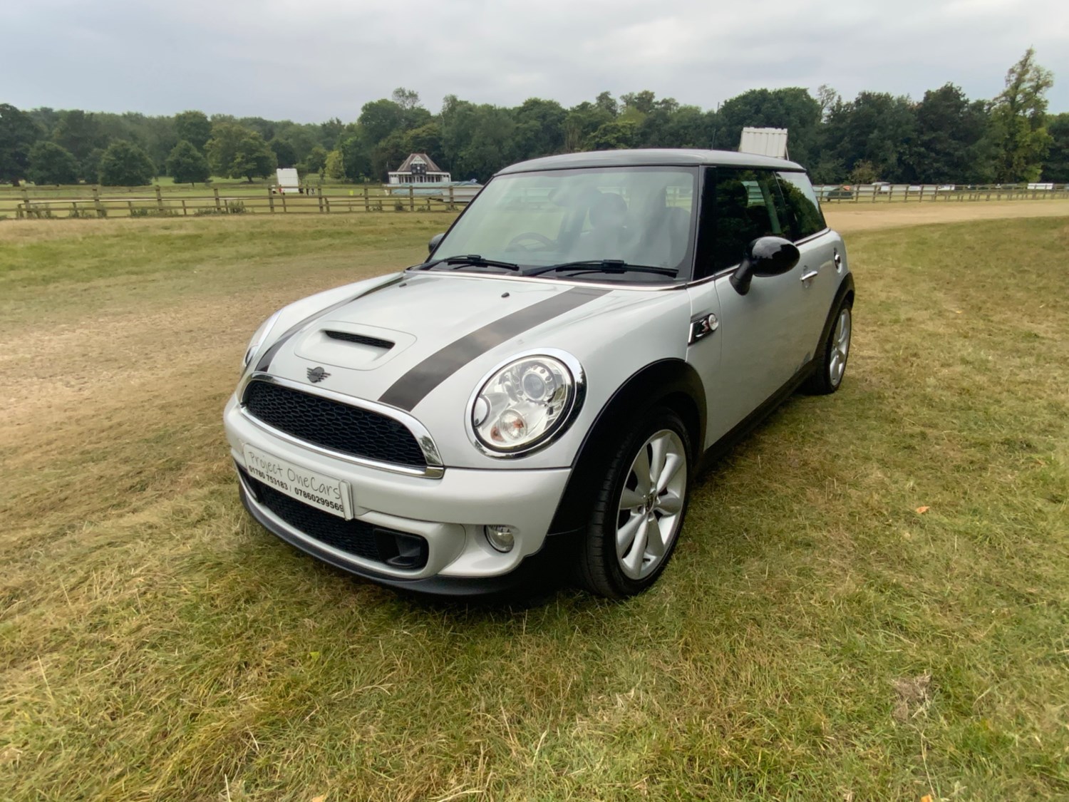 MINI Hatch Listing Image