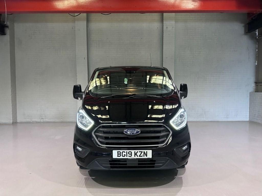 Ford Transit Custom Listing Image