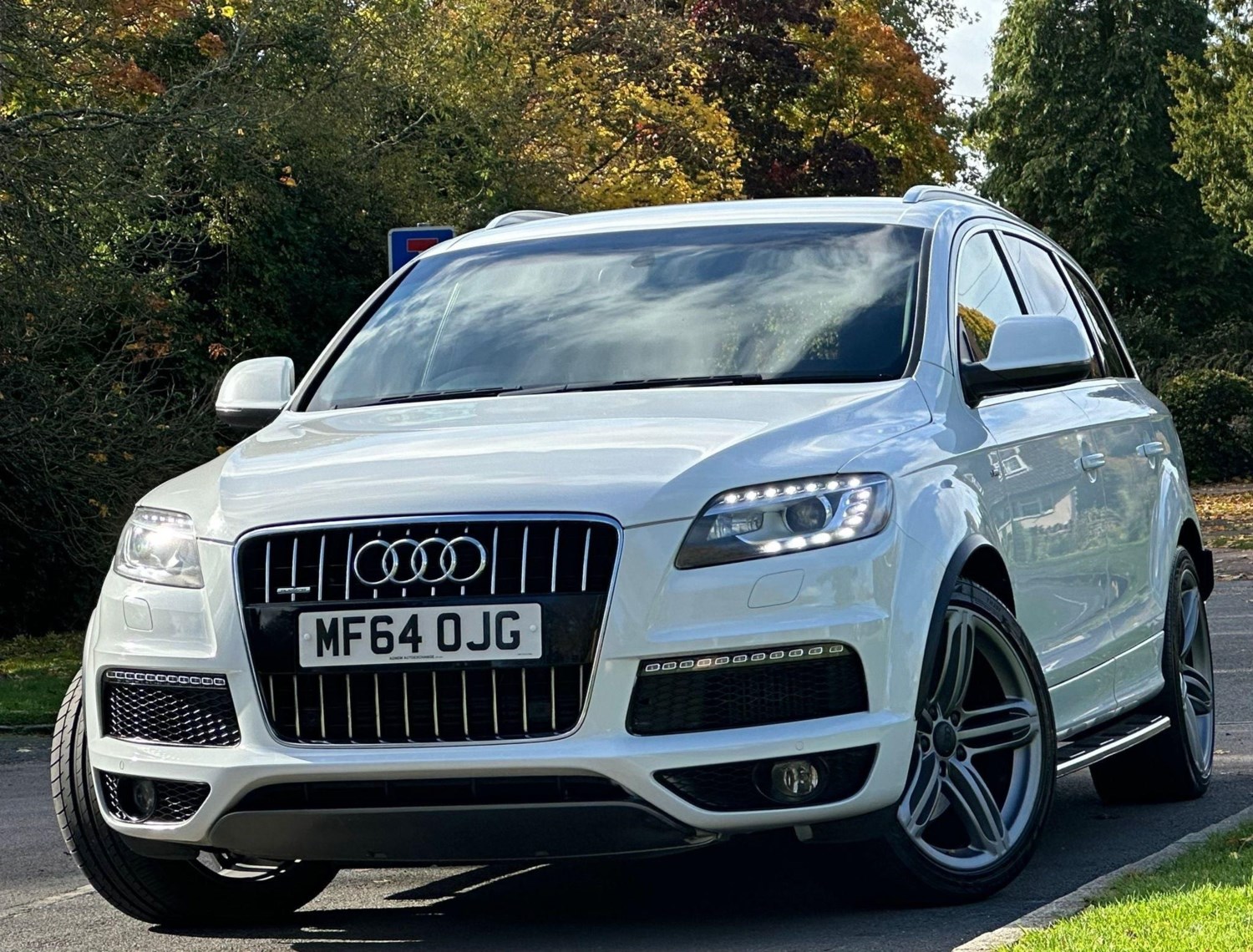 Audi Q7 Listing Image