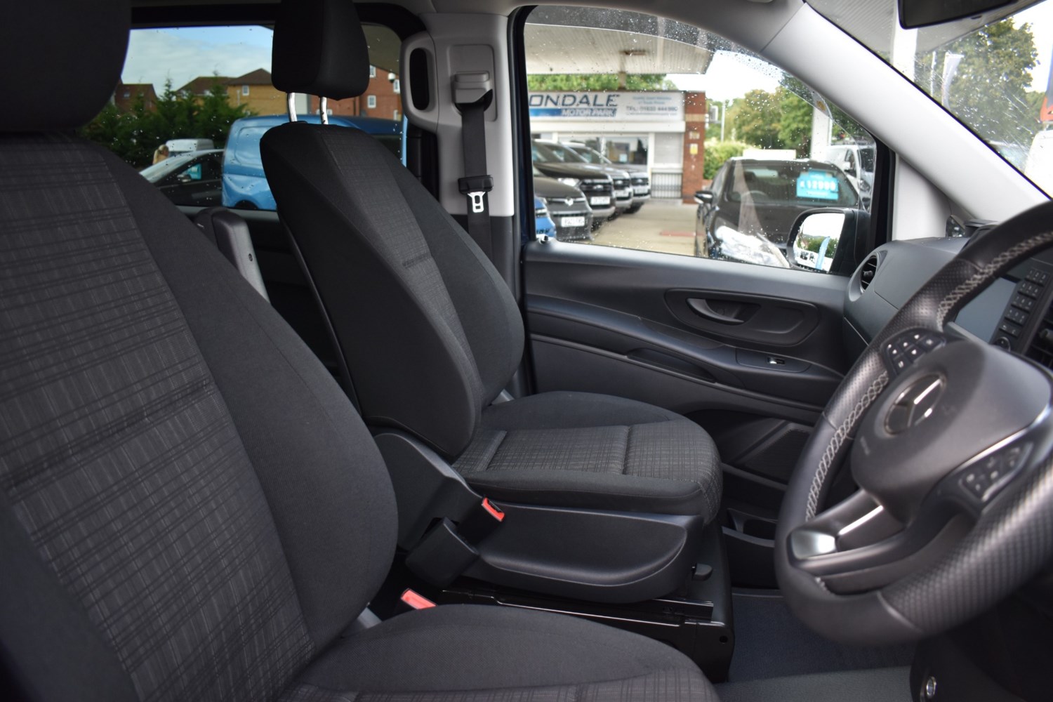 Mercedes-Benz Vito Listing Image