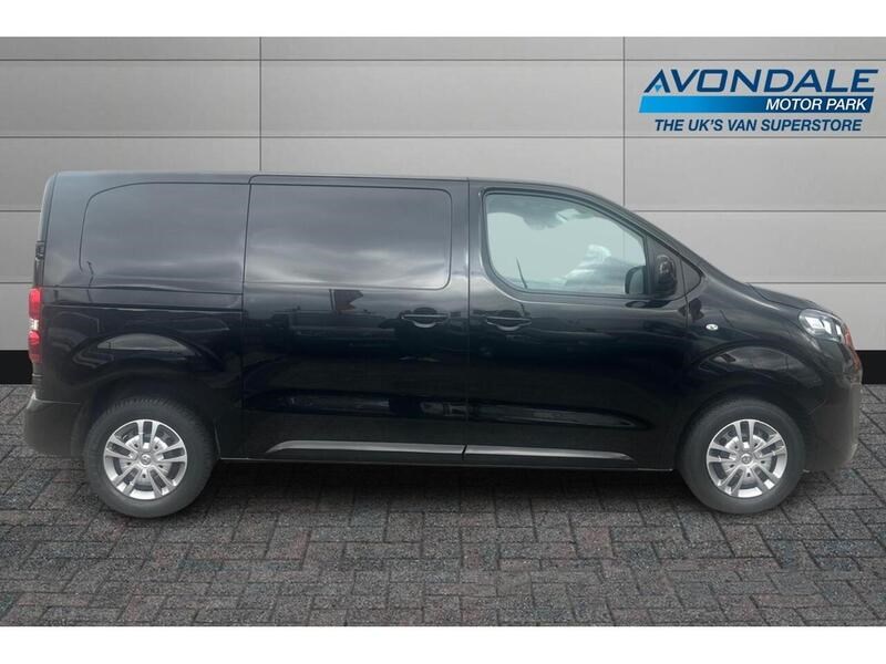 Vauxhall Vivaro Listing Image