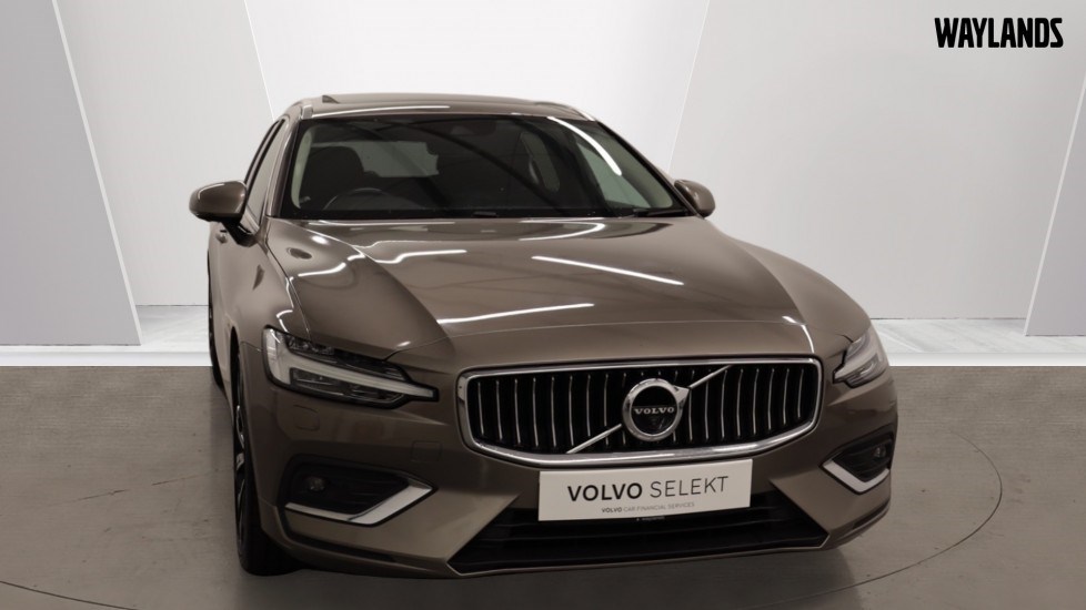 2020 used Volvo V60 D4 Inscription Plus Automatic