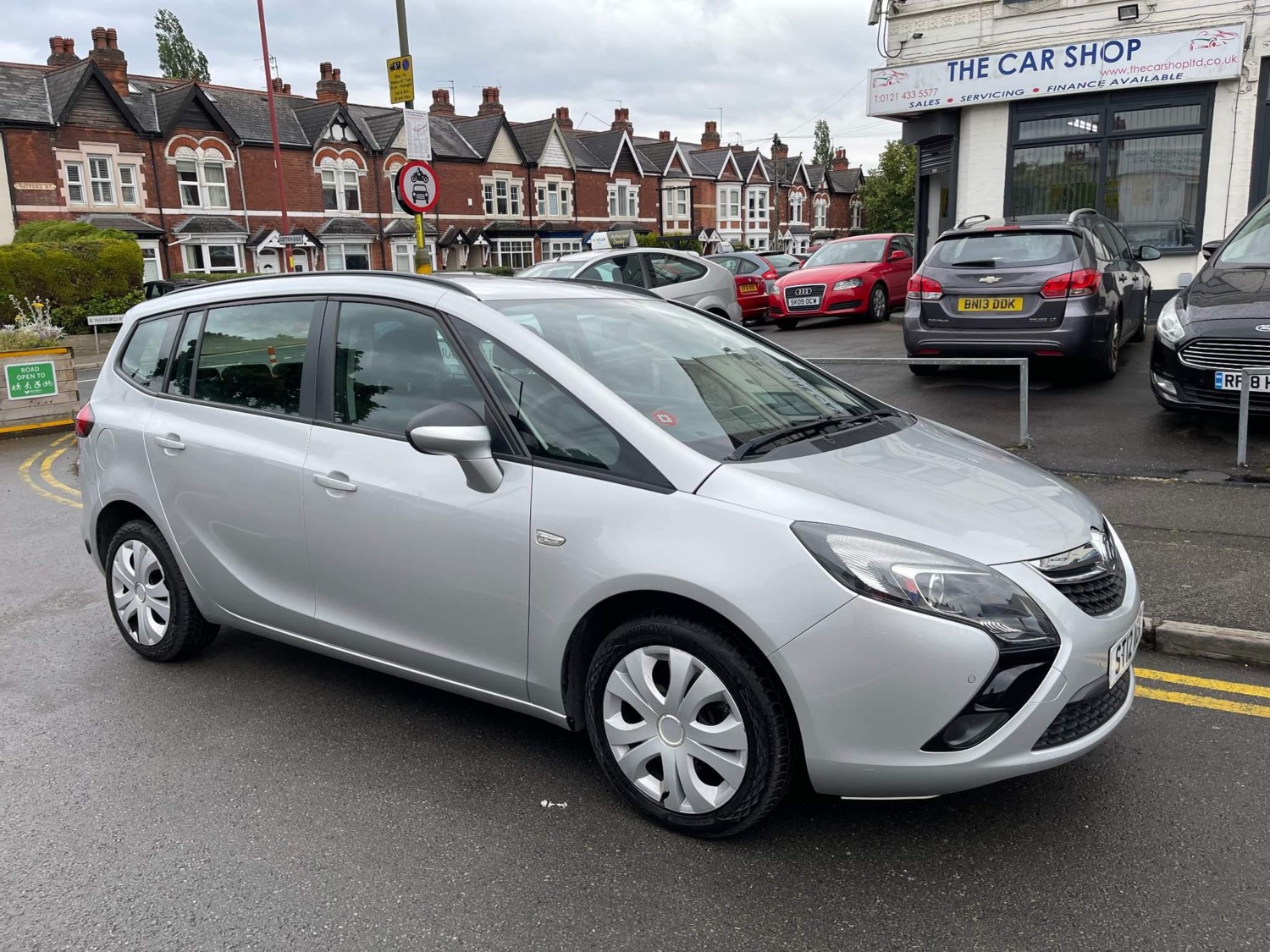 Vauxhall Zafira Tourer Listing Image