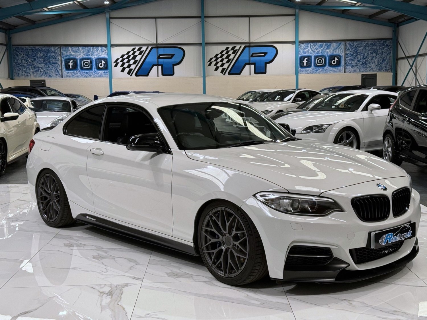 BMW 2 Series Listing Image