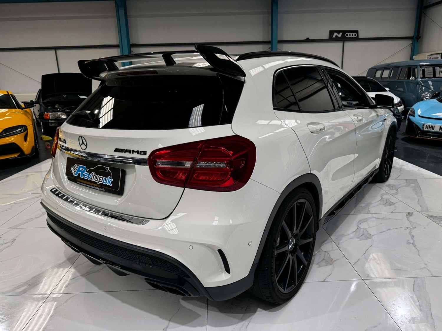 Mercedes-Benz GLA Listing Image