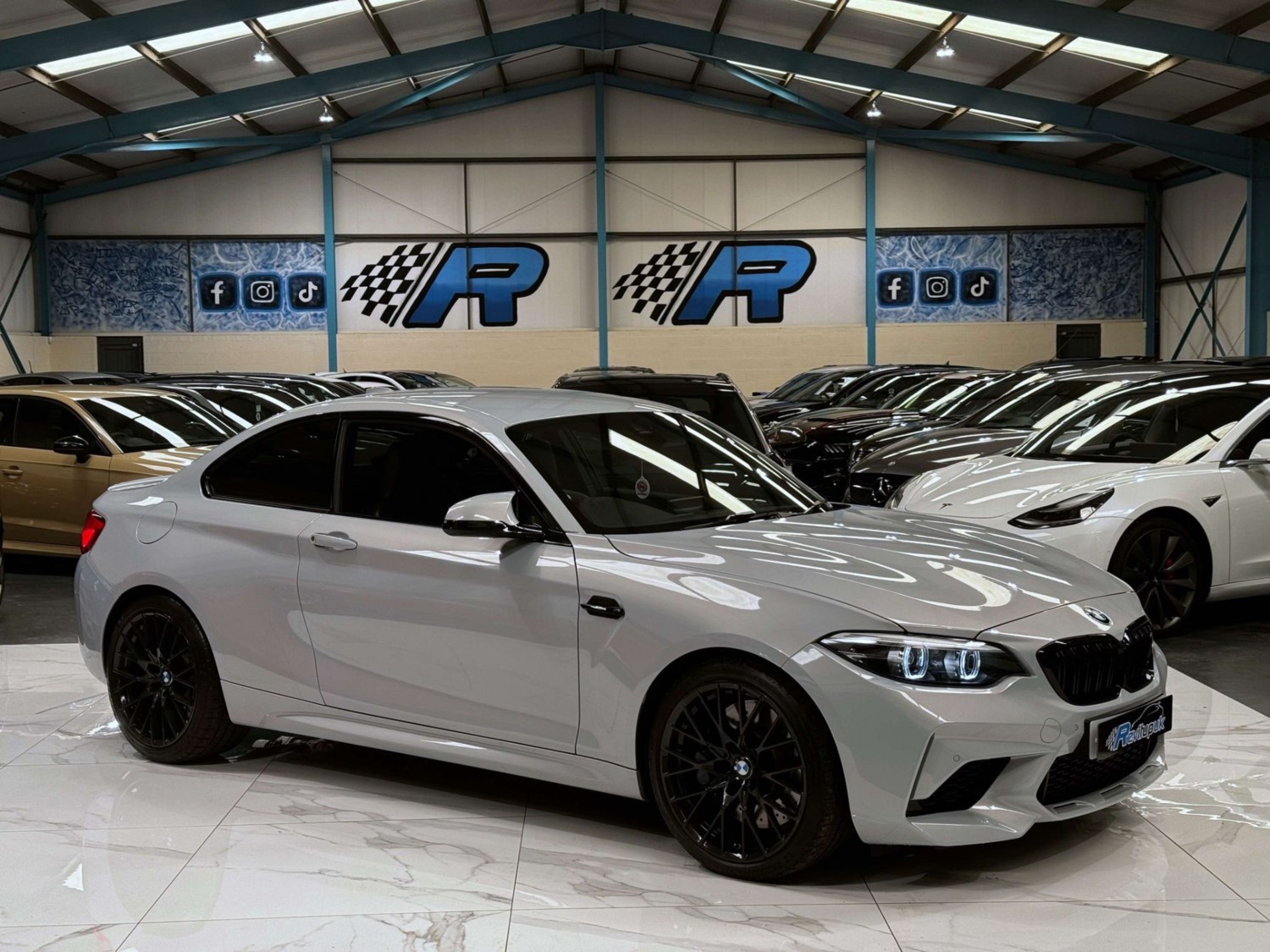 BMW M2 Listing Image