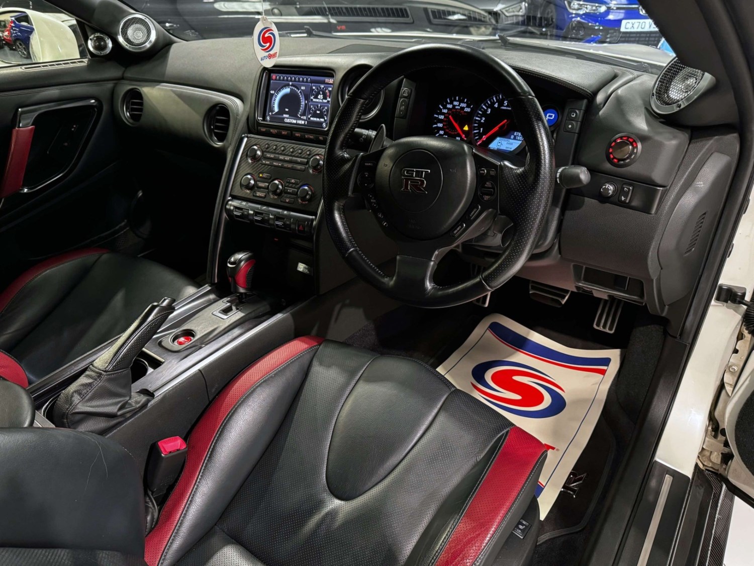 Nissan GT-R Listing Image