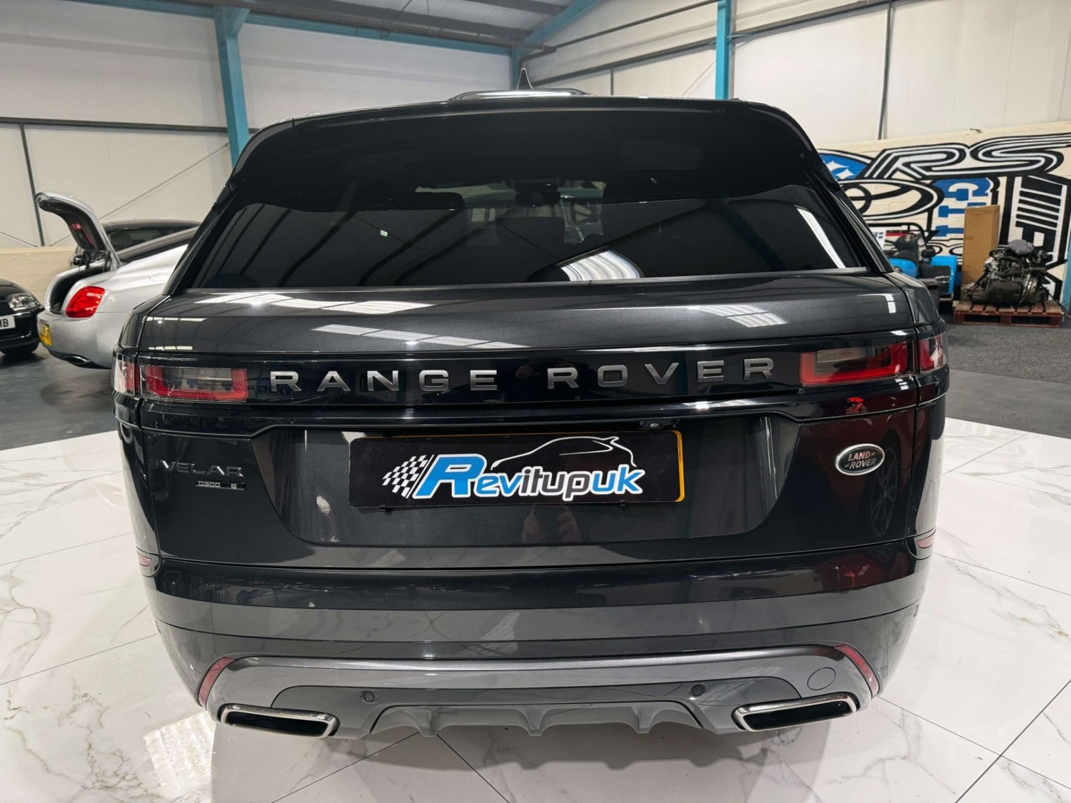 Land Rover Range Rover Velar Listing Image