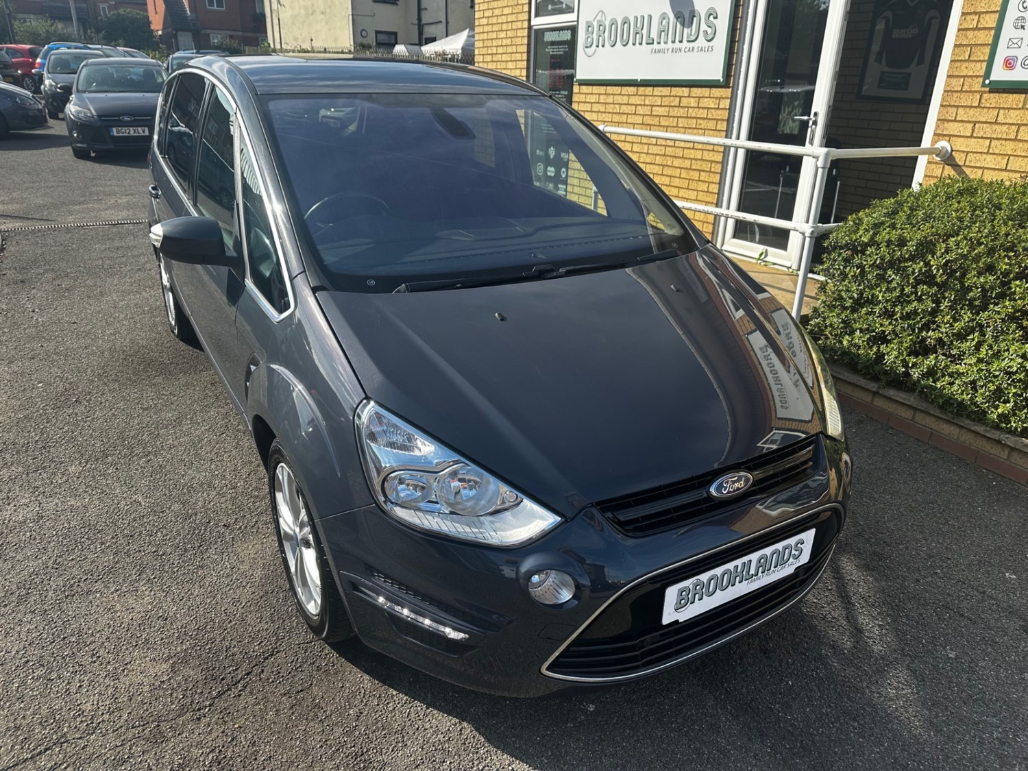 Ford S-Max Listing Image