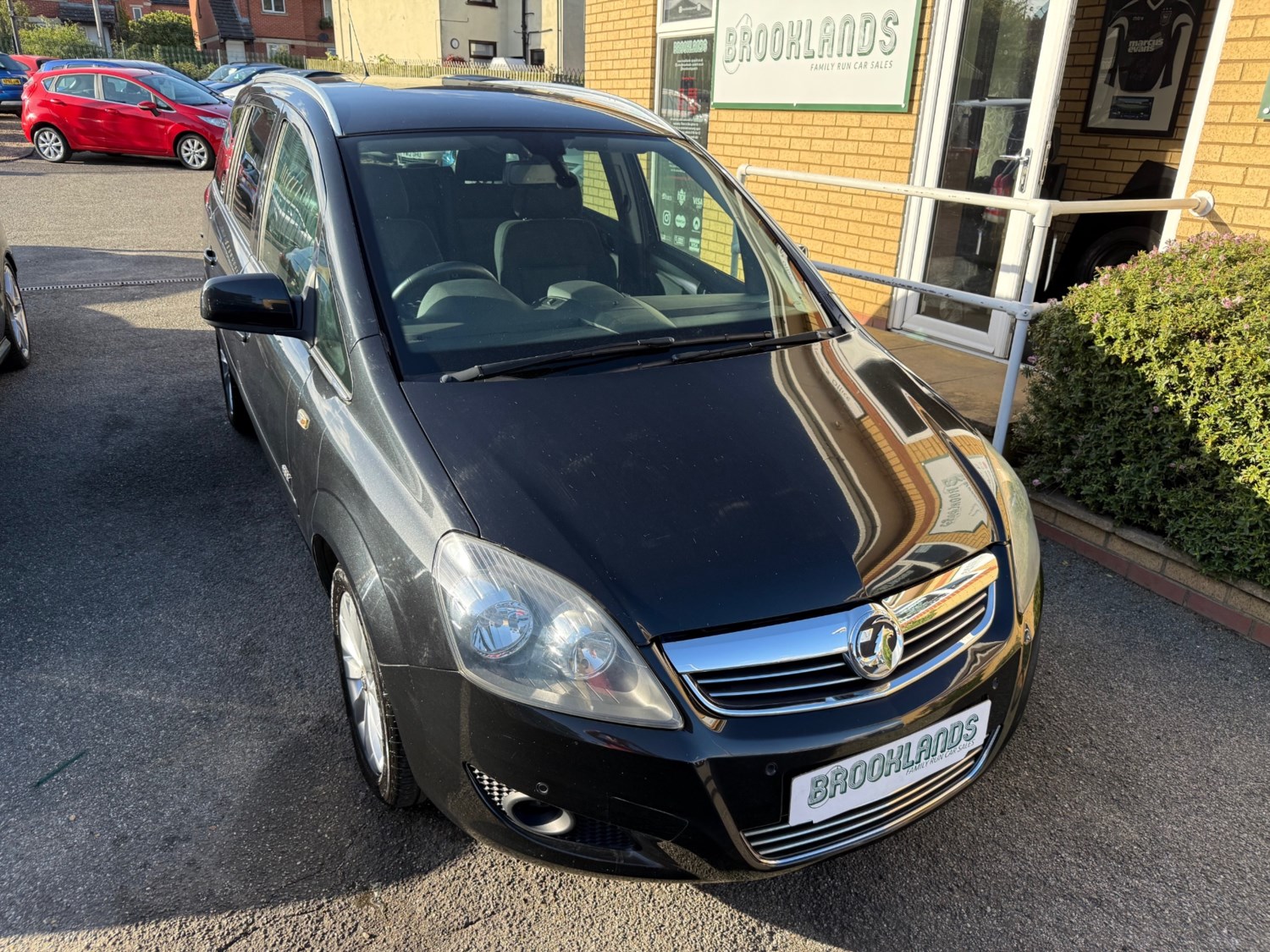 Vauxhall Zafira Listing Image