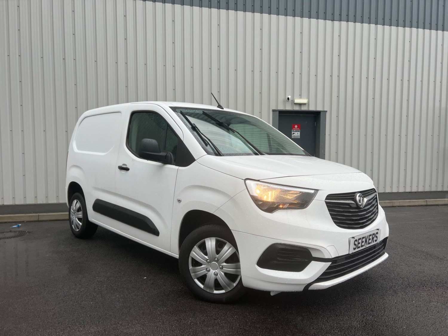 Vauxhall Combo Listing Image