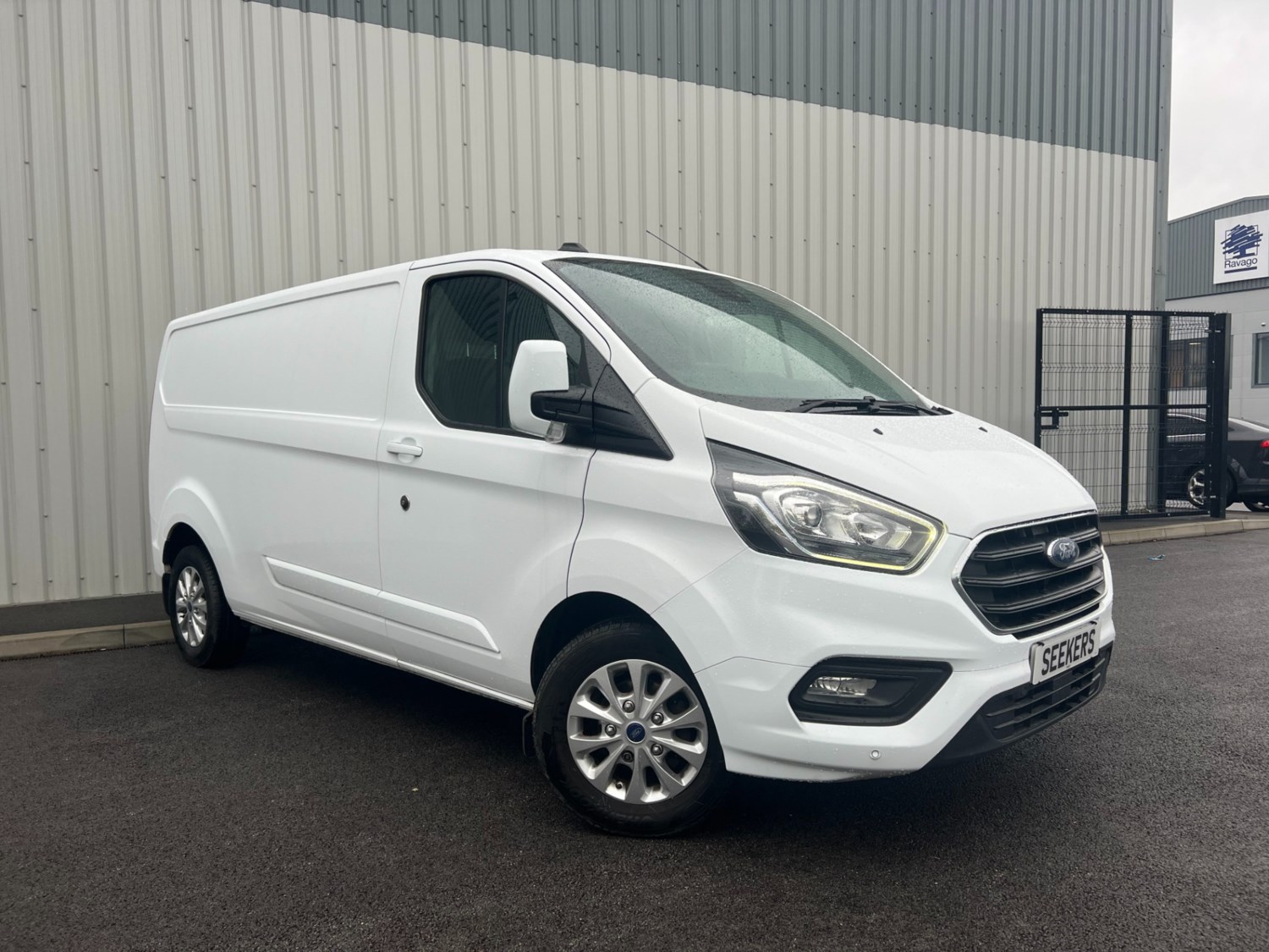 Ford Transit Custom Listing Image