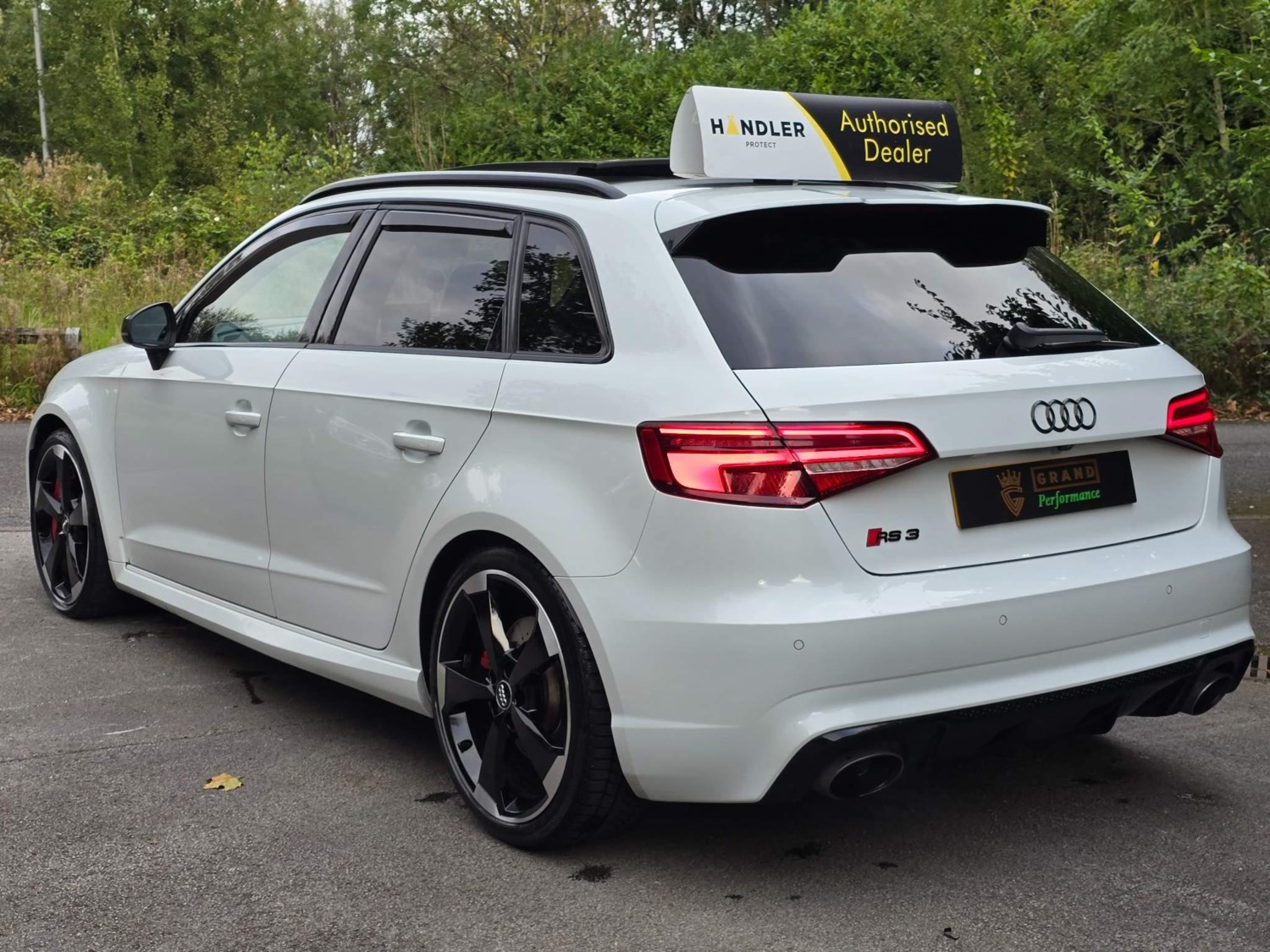 Audi RS3 Listing Image