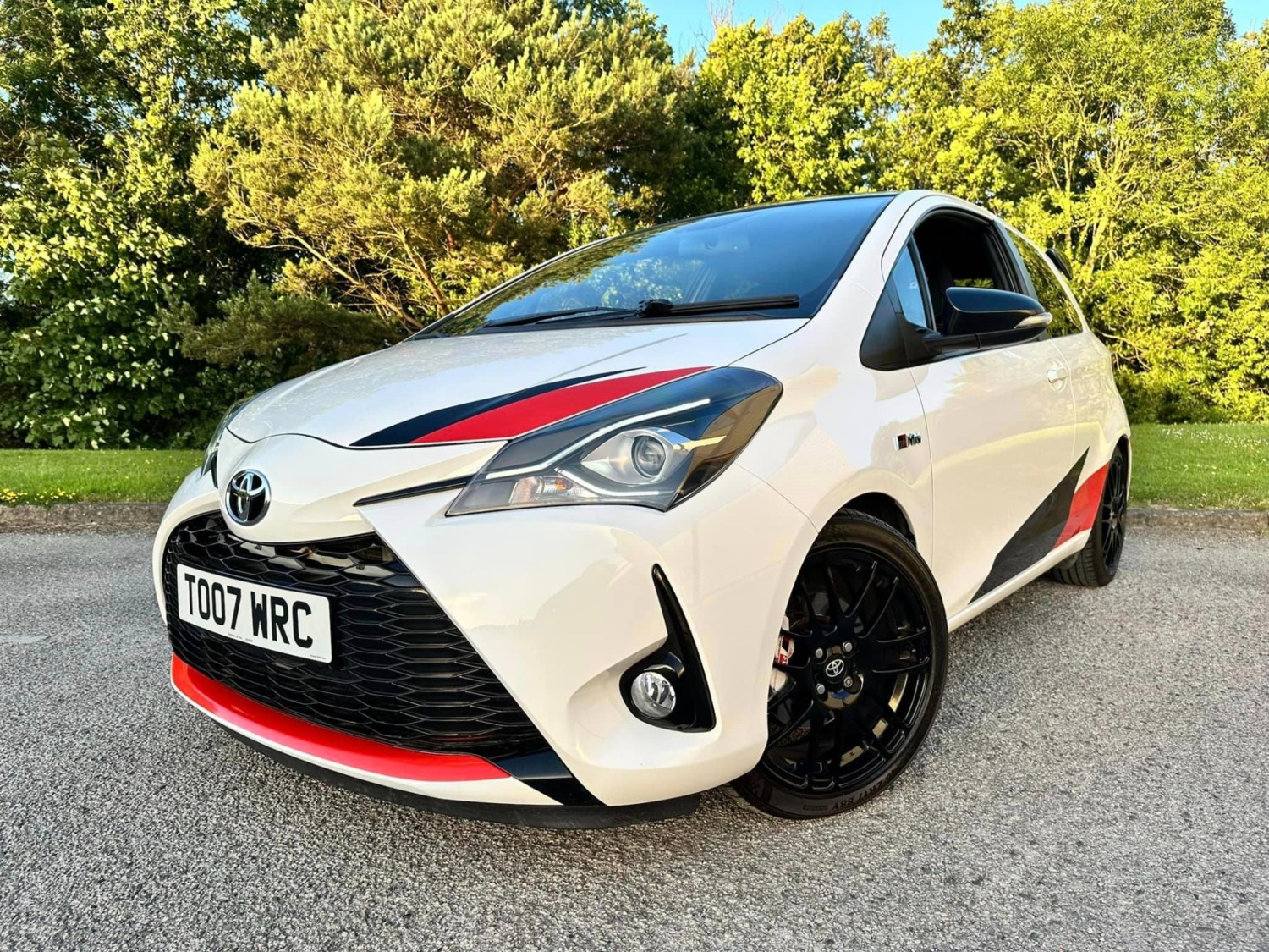 Toyota Yaris Listing Image