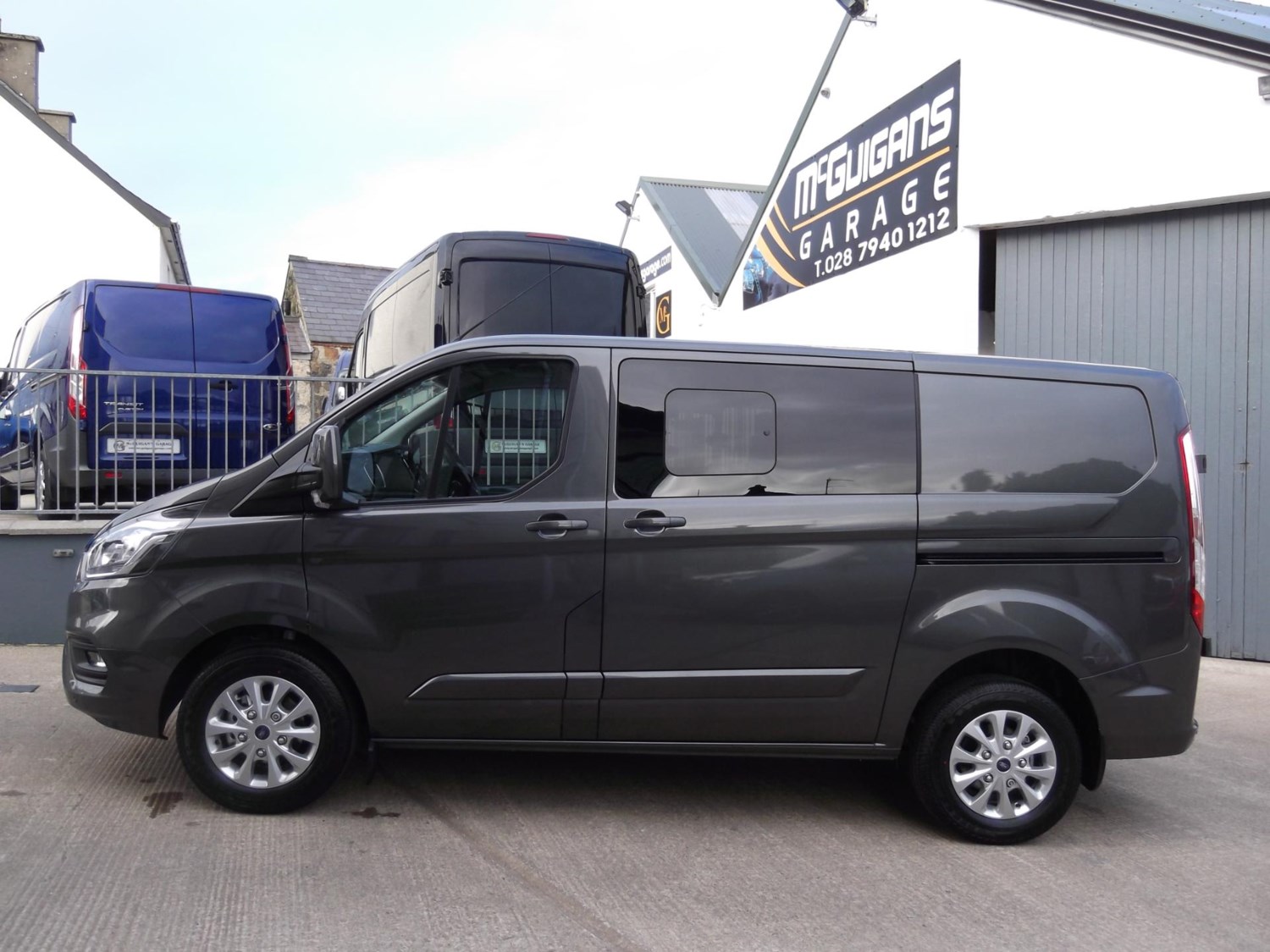 Used Ford Transit Custom 300 LIMITED , DOUBLE CAB IN VAN , L1 H1 , TDCI ...