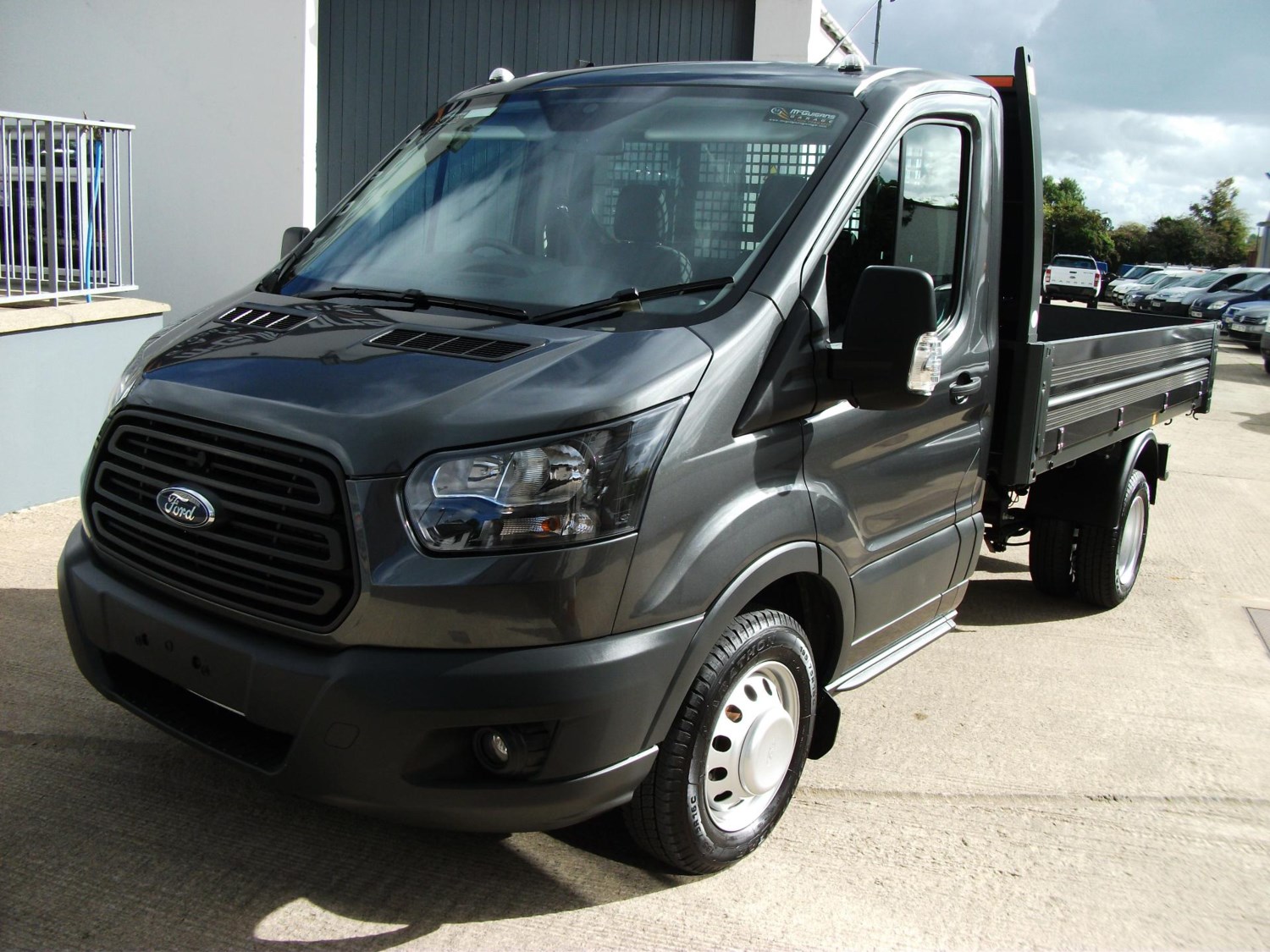 Used Ford Transit 350 , 2.0 TDCi 170ps , One Way Tipper with Grey