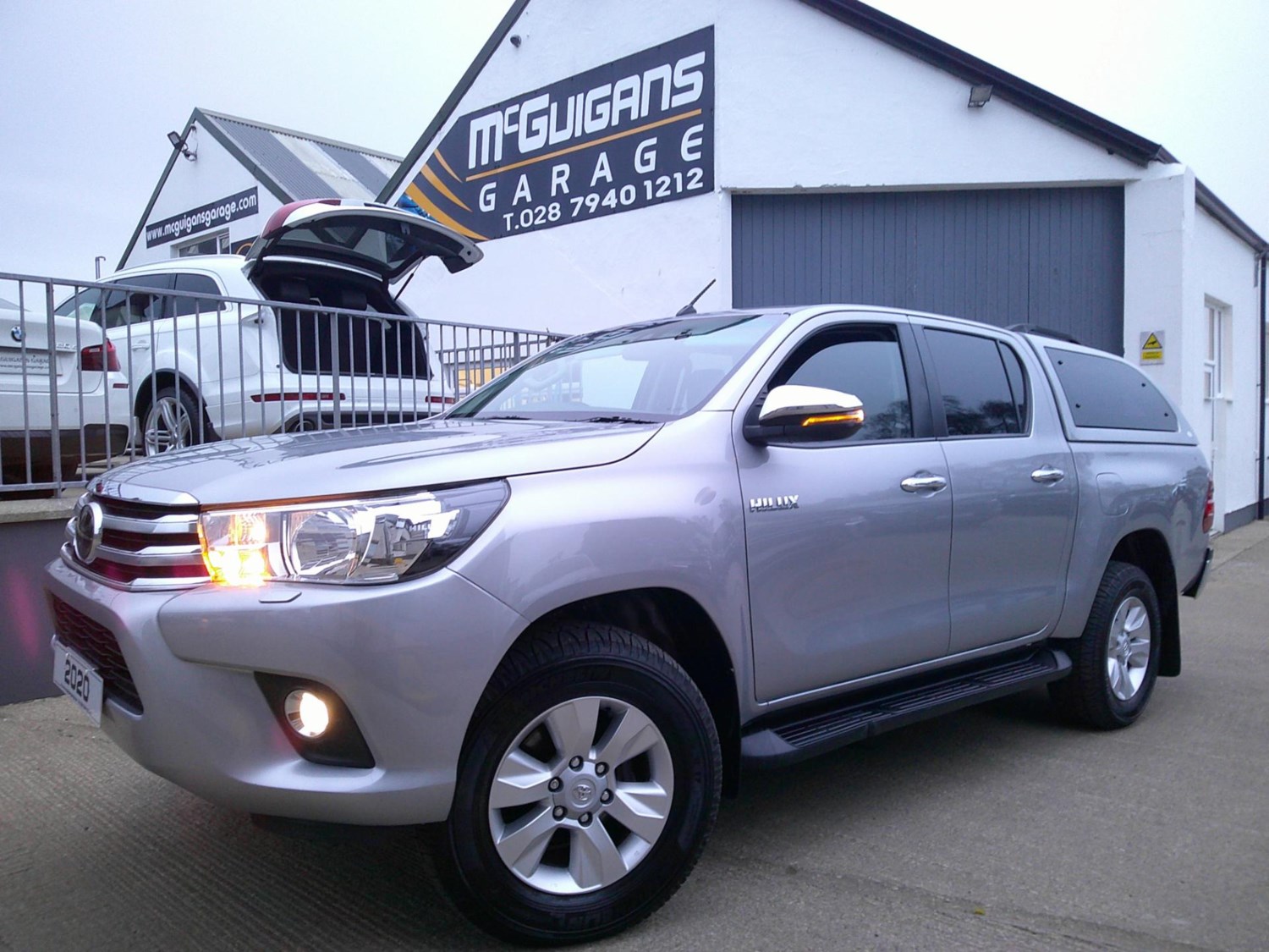 Toyota Hilux Listing Image