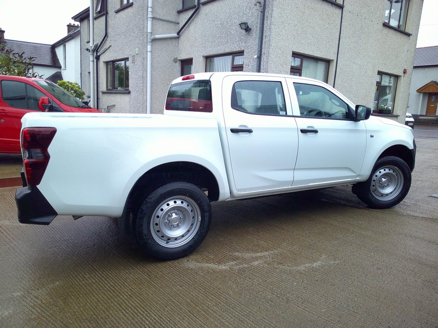 Isuzu D-Max Listing Image