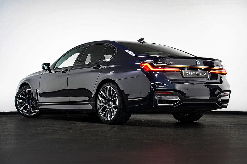 BMW 7 Series Listing Image