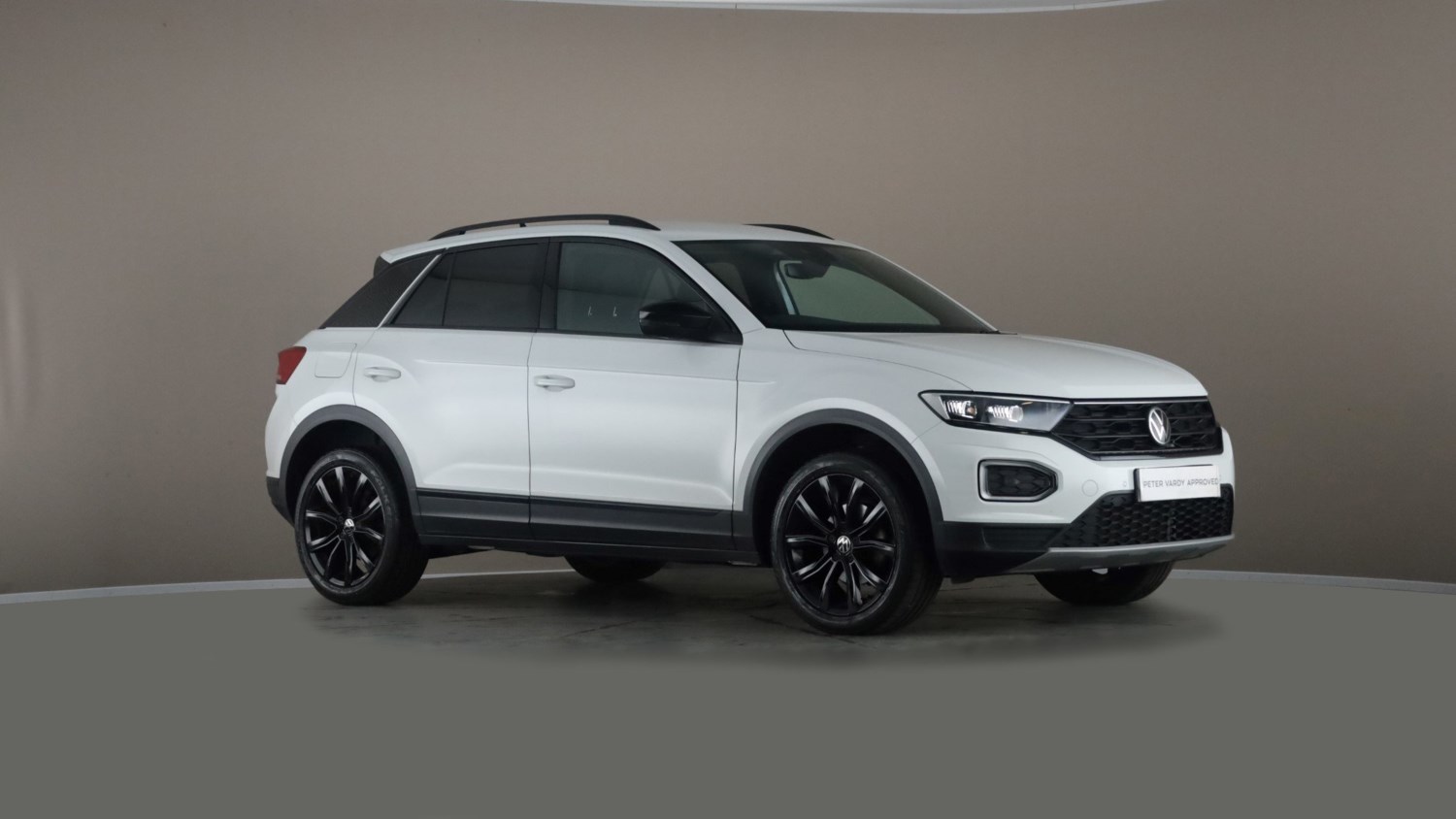 Volkswagen T-Roc Listing Image