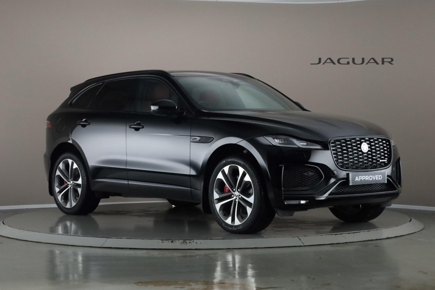 Jaguar F-PACE Listing Image