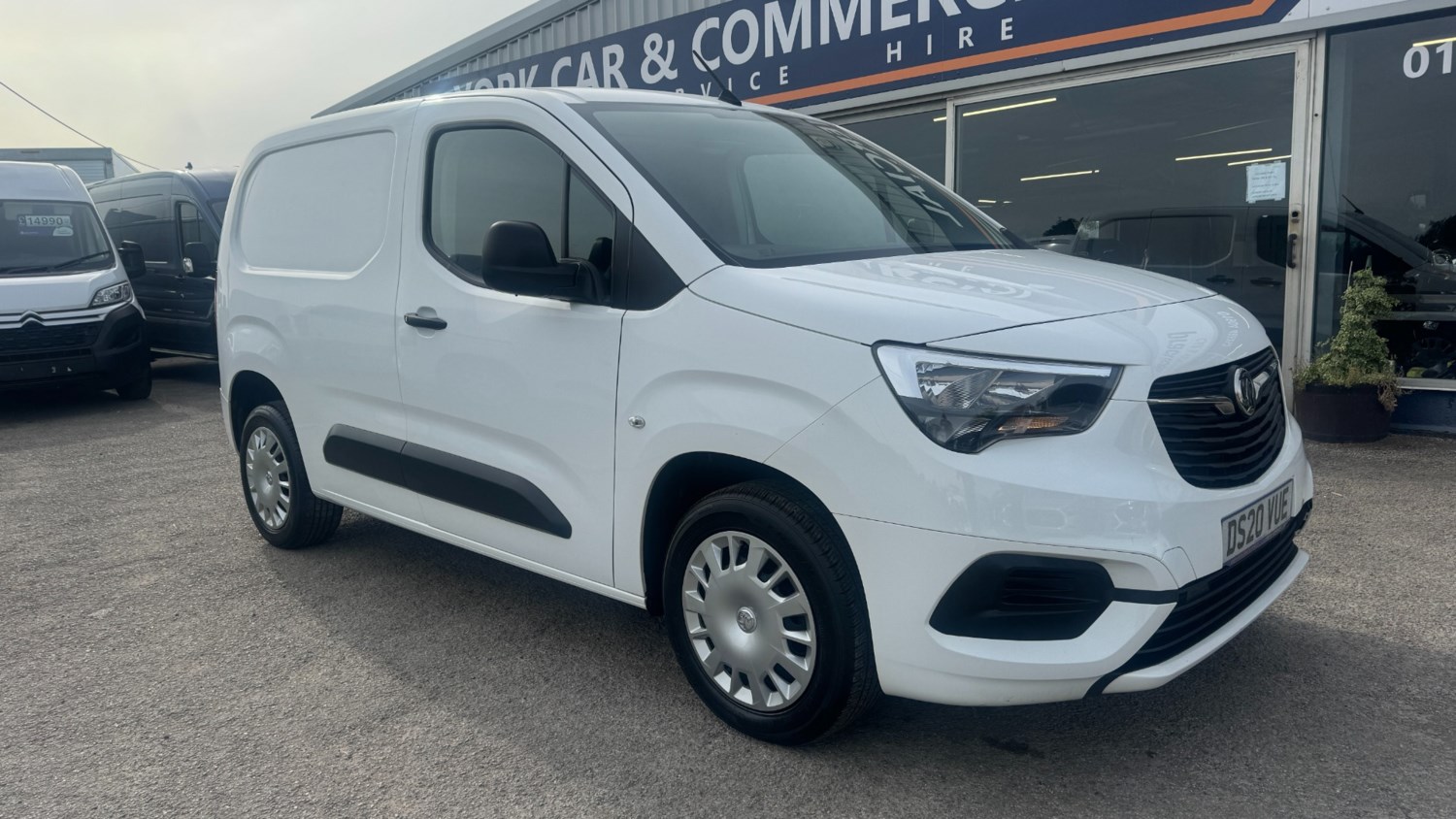 Vauxhall Combo Listing Image