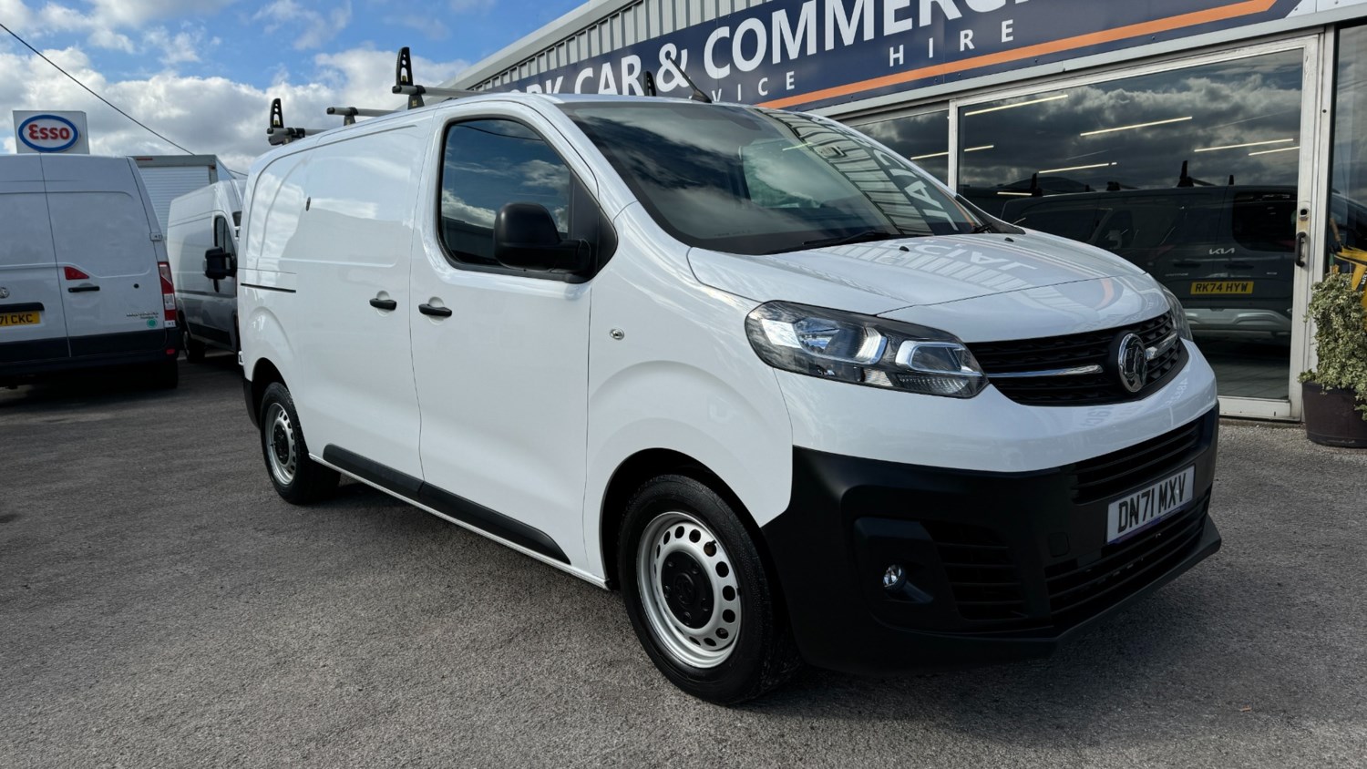 Vauxhall Vivaro Listing Image