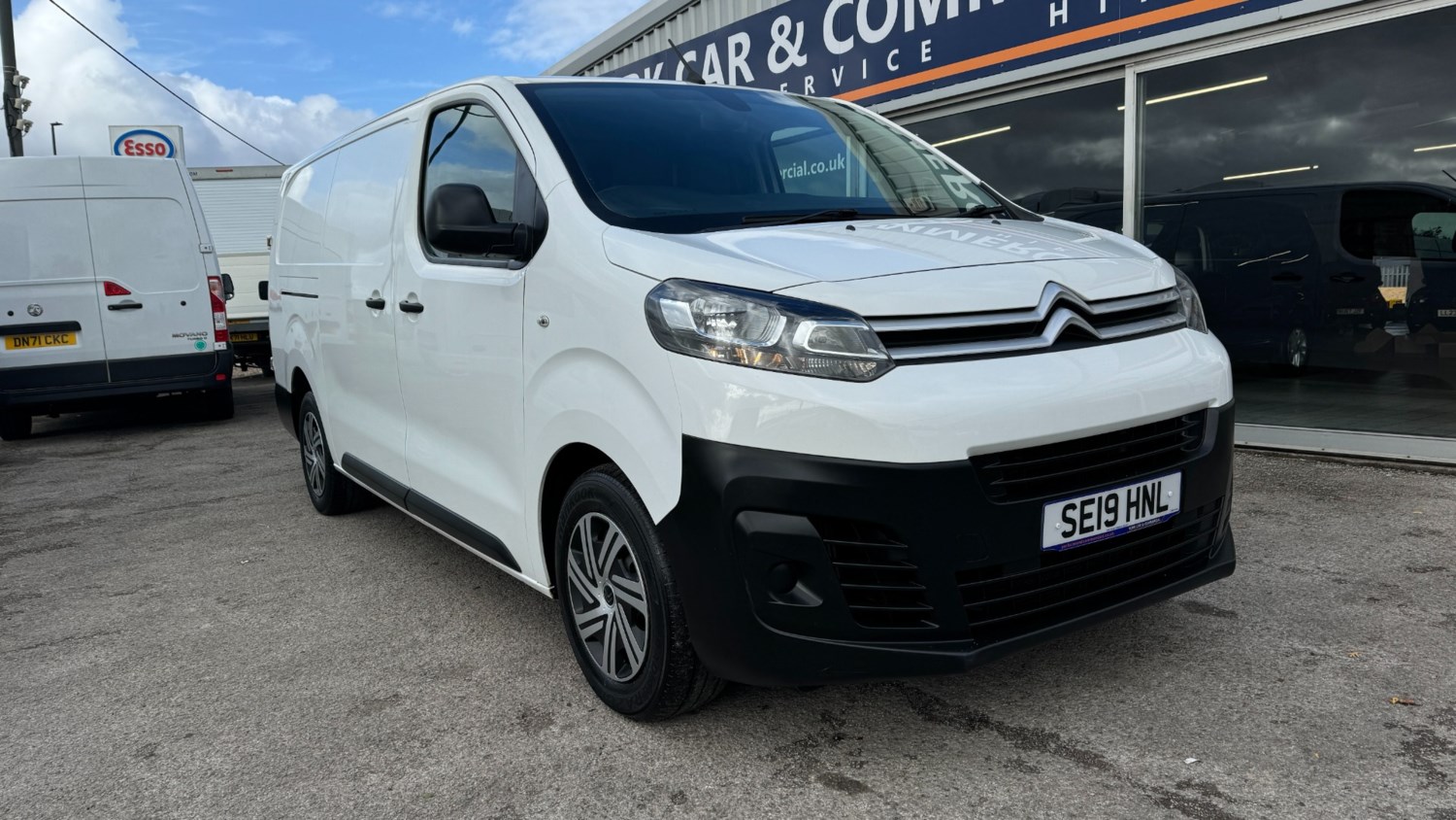 Citroen Dispatch Listing Image