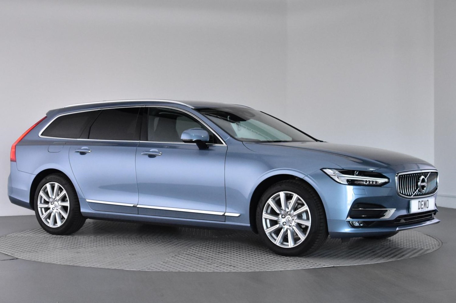 Volvo V90 Listing Image