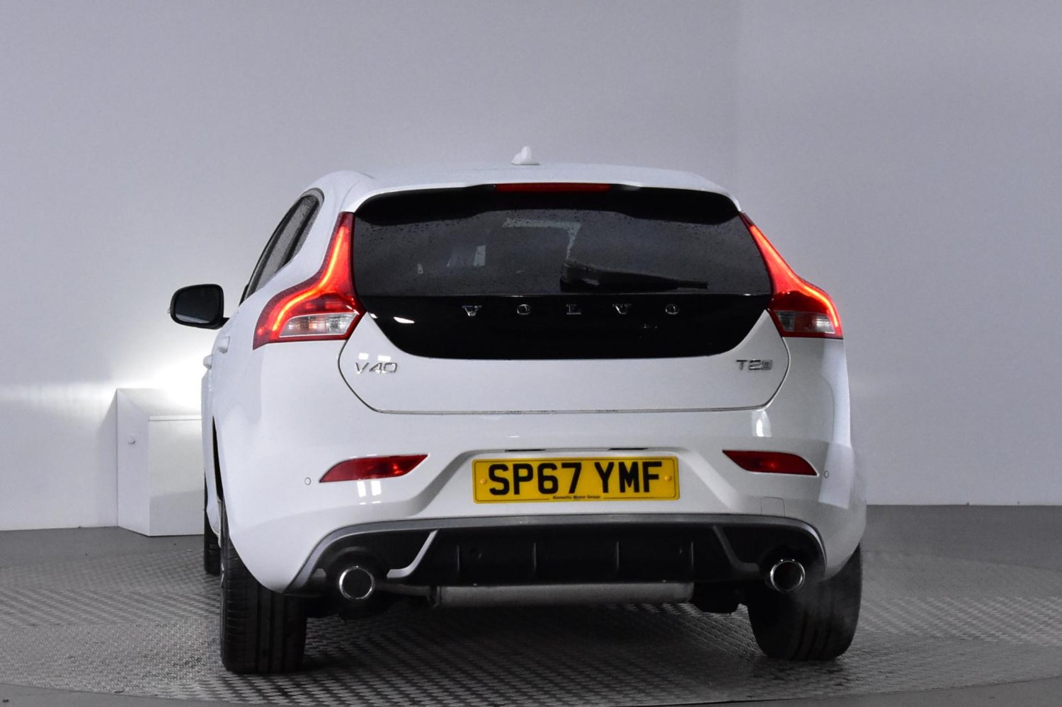 Volvo V40 Listing Image