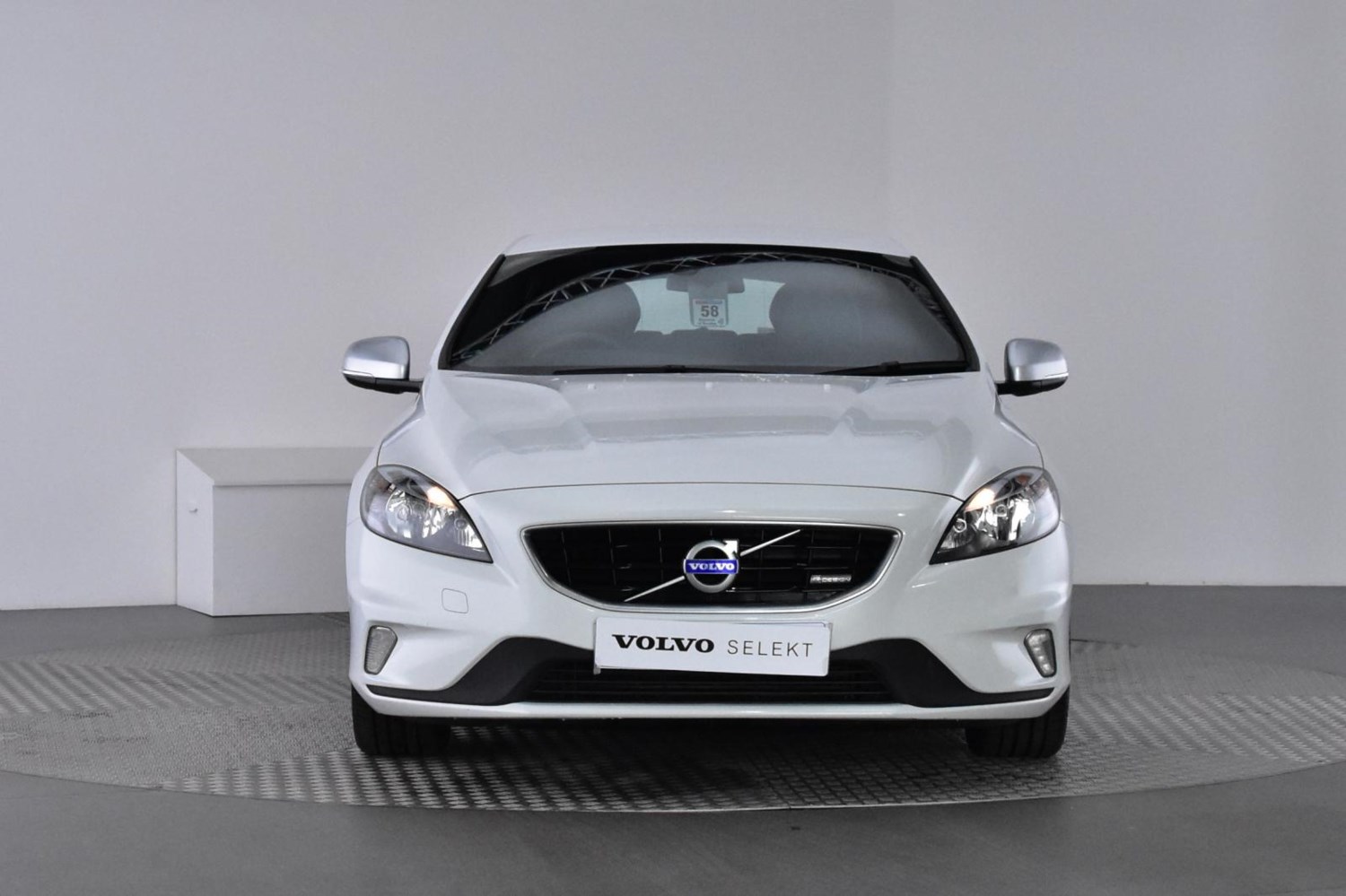 Volvo V40 Listing Image