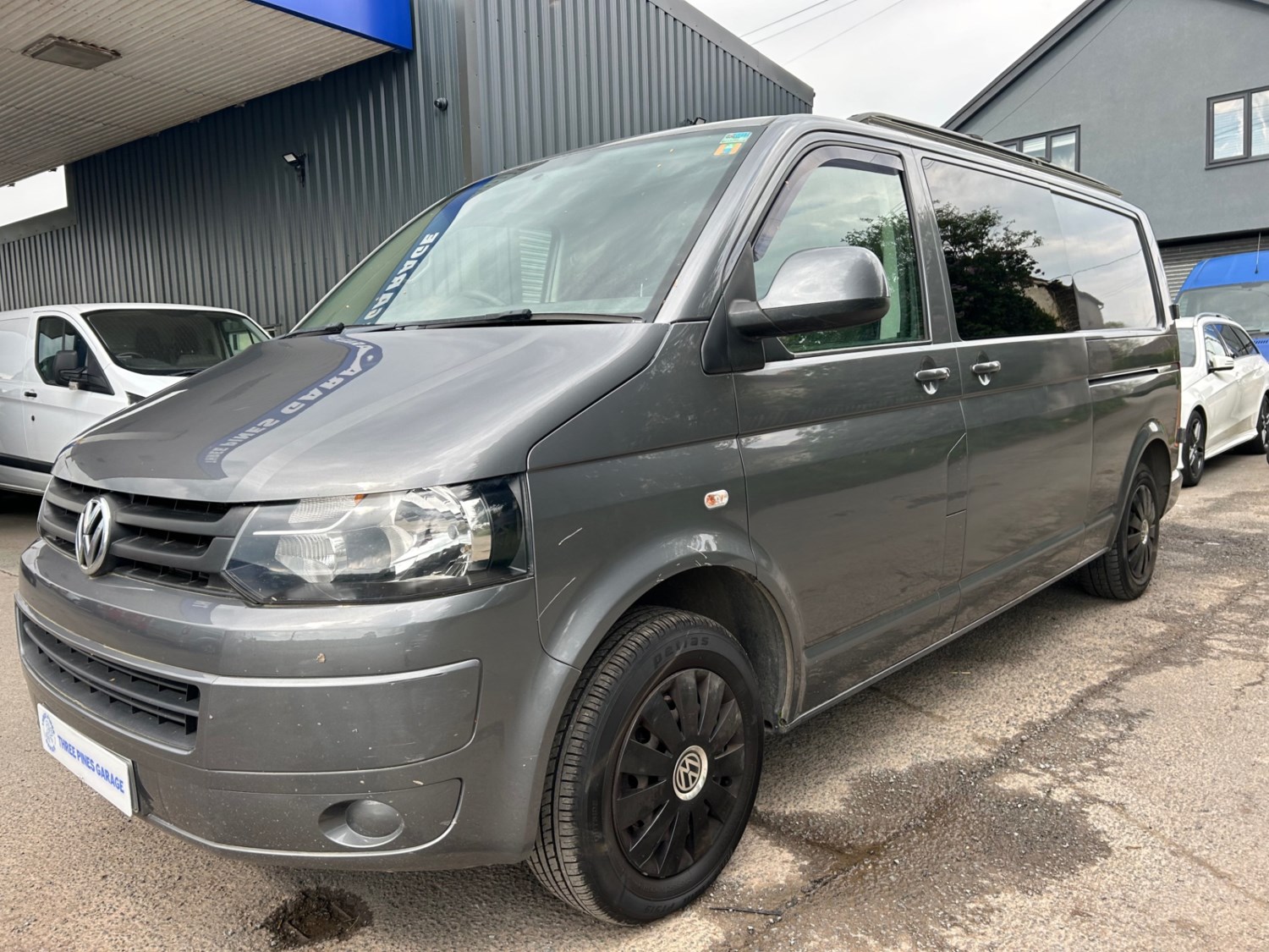 Volkswagen Transporter Listing Image