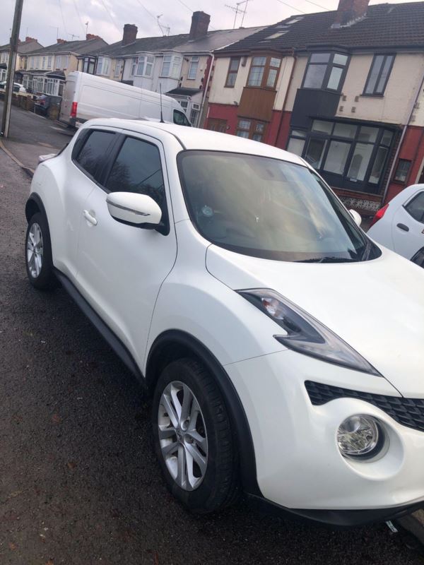 2015 (15) Nissan Juke 1.2 DiG-T Acenta Premium 5dr For Sale In Wednesbury, West Midlands