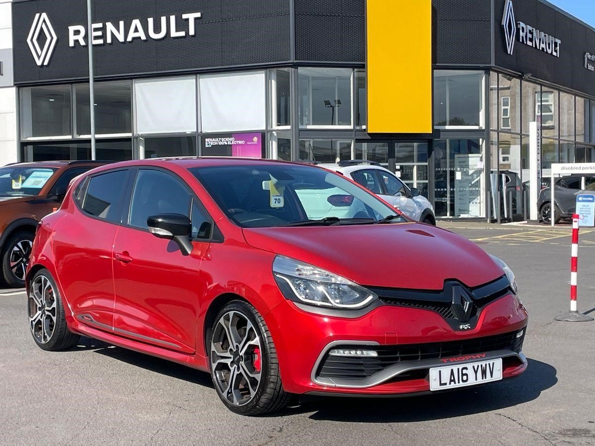 Renault Clio Listing Image