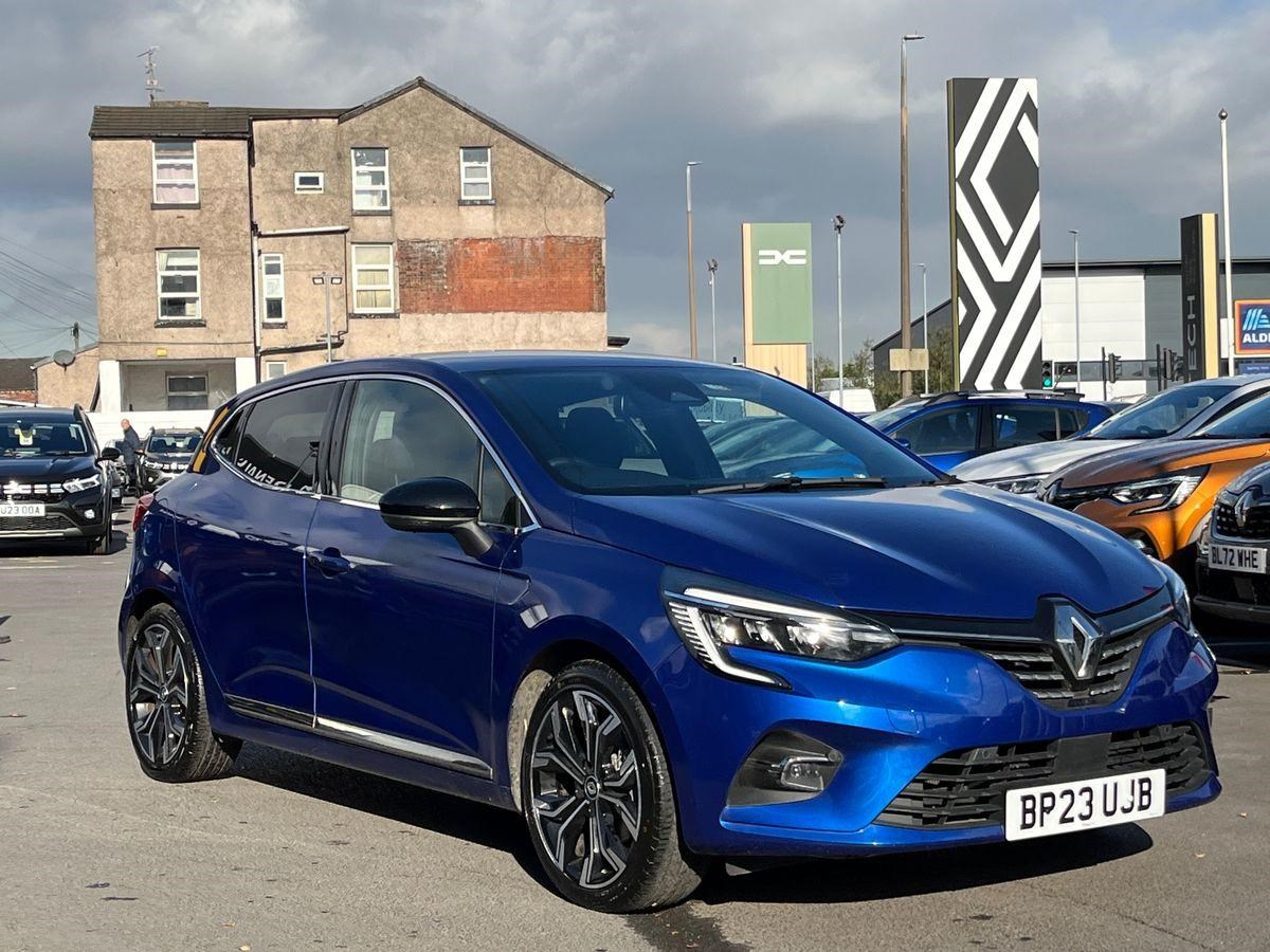 Renault Clio Listing Image