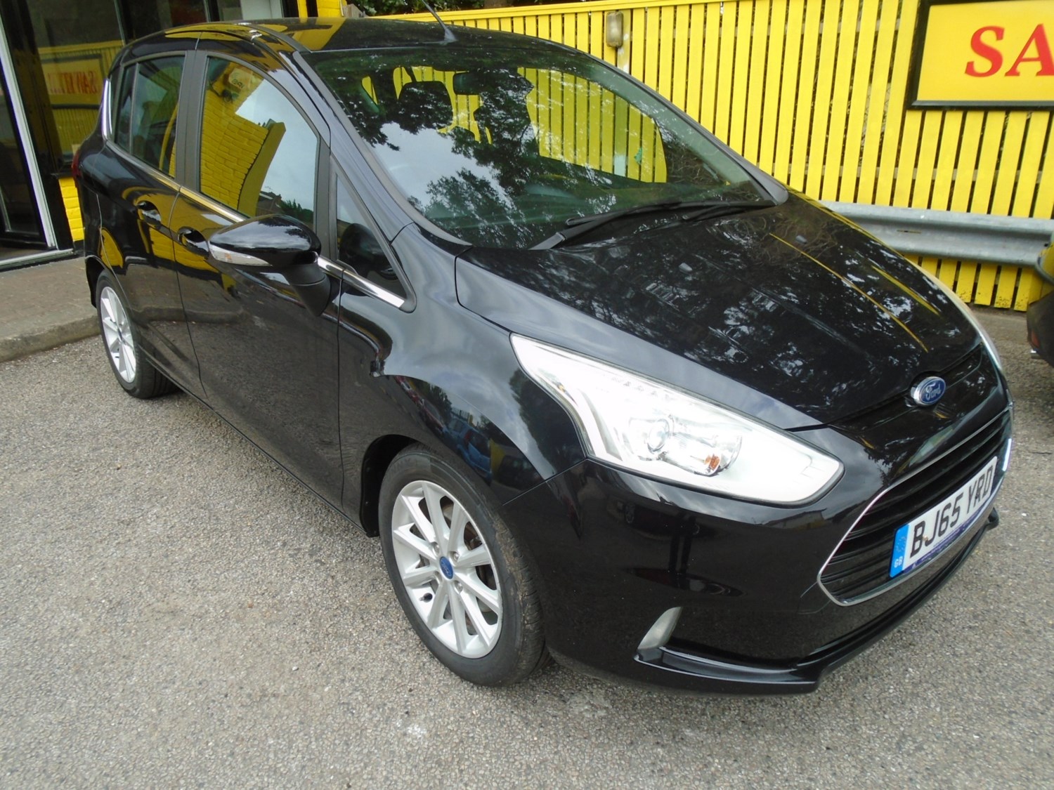 Ford B-Max Listing Image