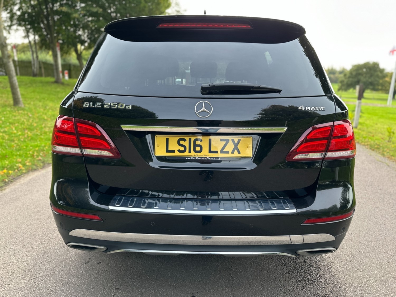 Mercedes-Benz GLE Listing Image