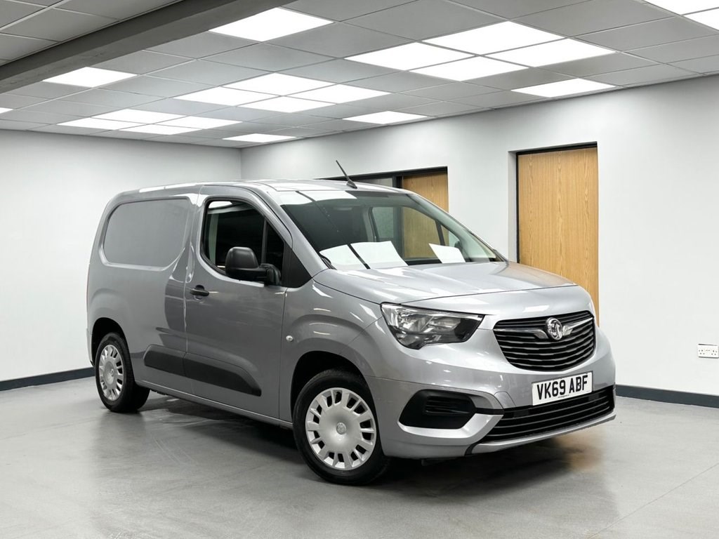 Vauxhall Combo Listing Image