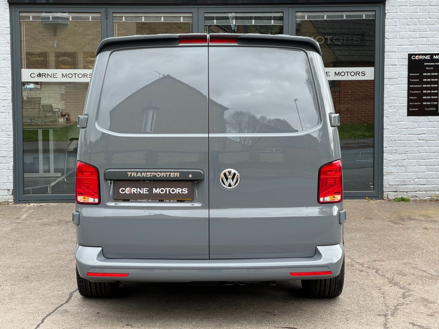 Volkswagen Transporter Listing Image