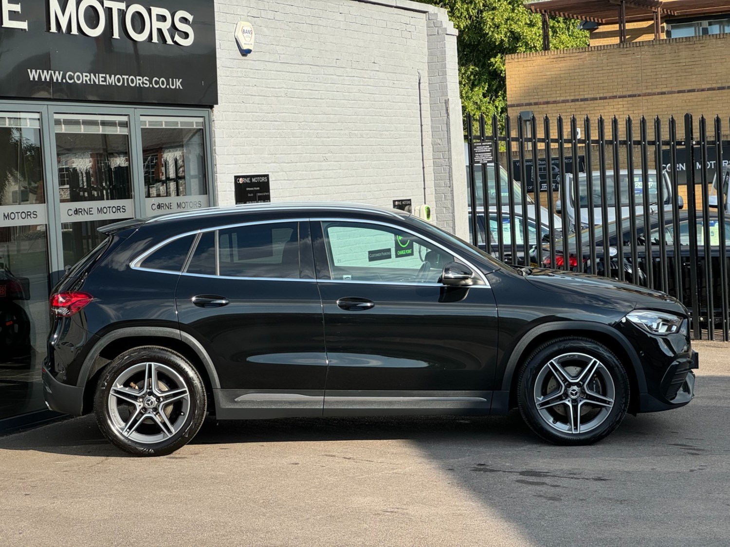 Mercedes-Benz GLA Listing Image