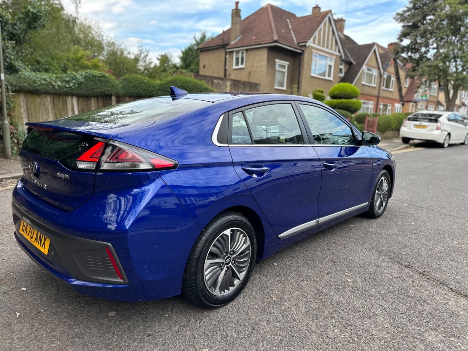 Hyundai IONIQ Listing Image